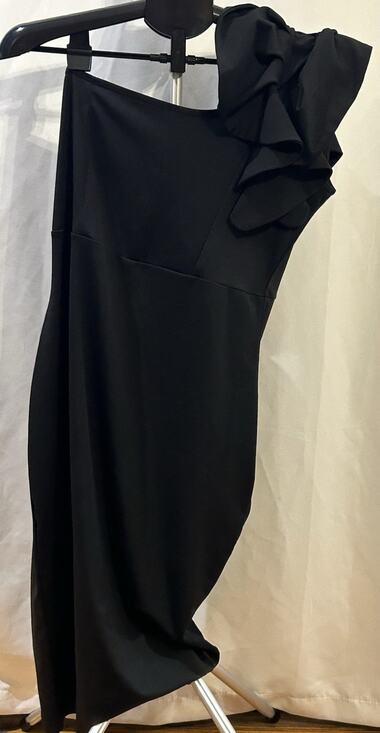 Mokoru Dresses & Skirts - NWT Mokoru Black Asymmetrical Dress Women's size XL